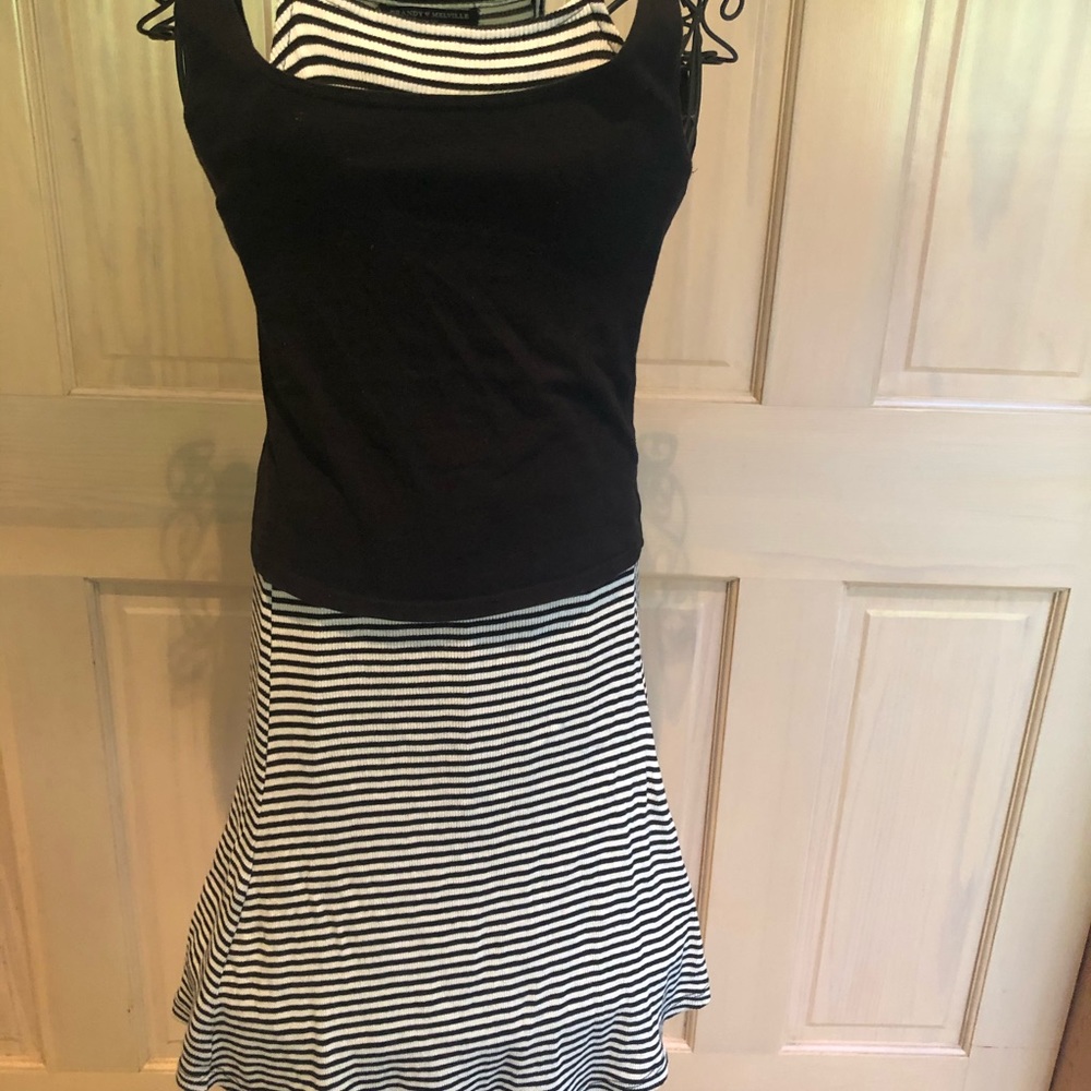 BRANDY MELVILLE TANK TOP BLACK